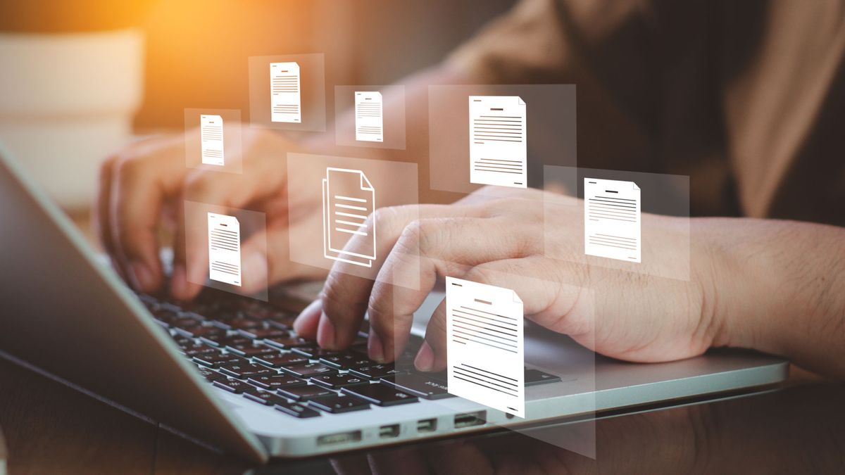 Online documentation database, Document Management System (DMS), online documentation database and process automation to efficiently manage files, Corporate business technology.